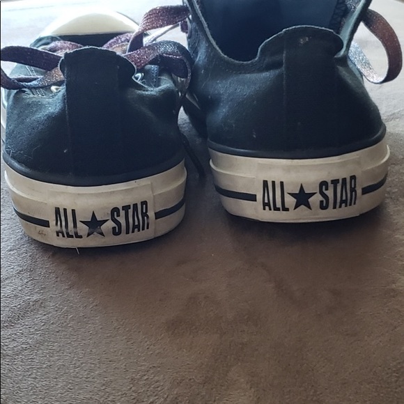 Converse - Picture 3 of 4